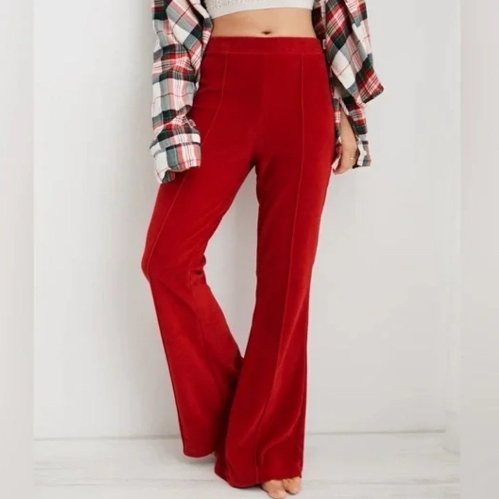 Aerie Groove On Rib Velour Flare Pants Medium NWT